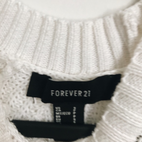 White Cold Shoulder Top - Picture 4 of 4